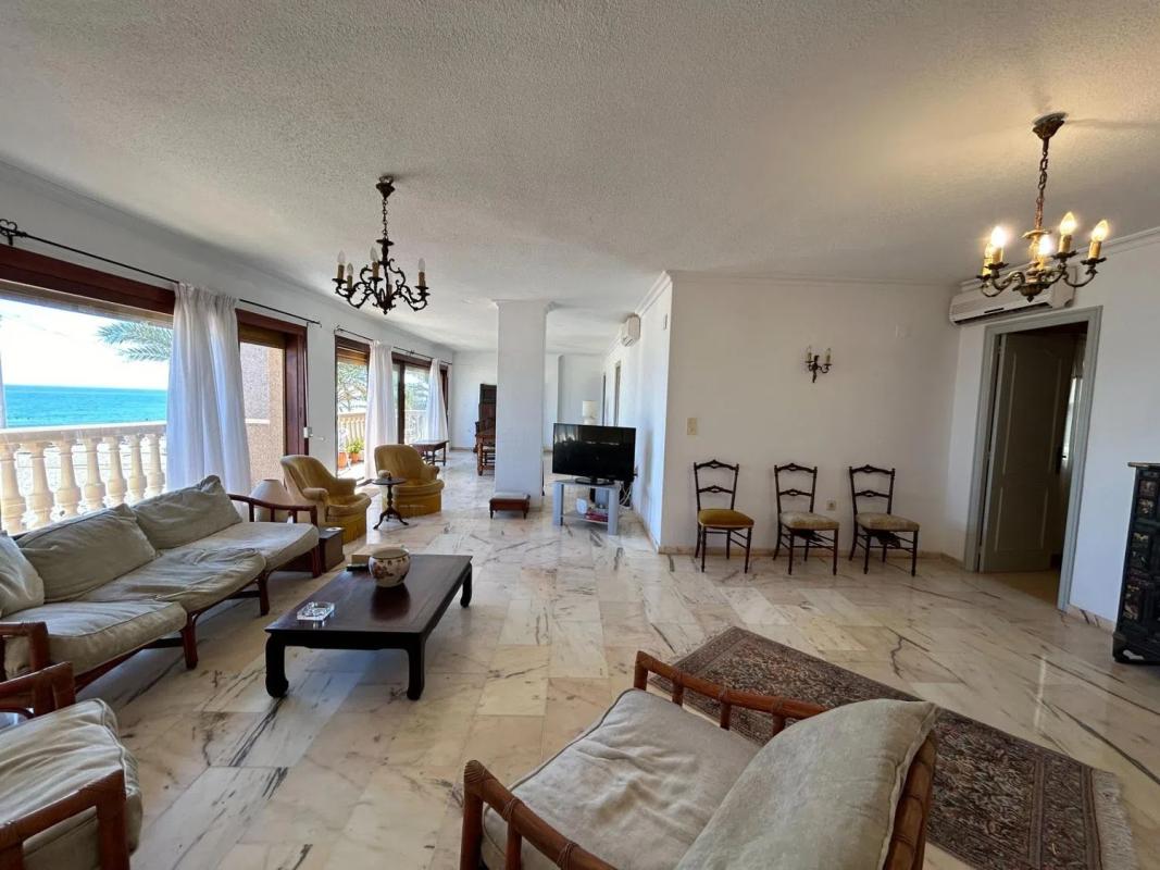 Sale of apartment in Calle de Sant Vicent, El Campello
 photo 2