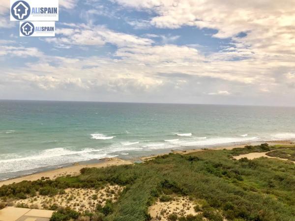 Apartment for sale in  Campello Playa, El Campello photo 2