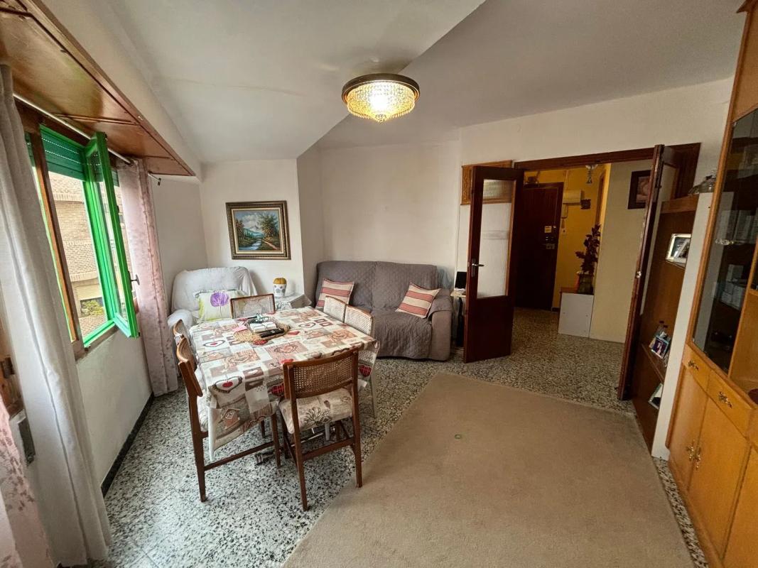 Venta de piso en Calle del Vicari Samuel Riquelme, 30, El Campello
photo 1