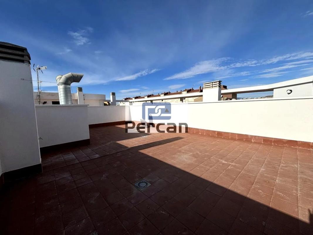 Продажа пентхауса на  Calle del Pla de Sarrió, Эль Кампельо photo 3
