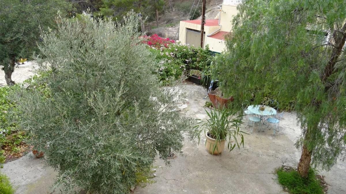 Venta de chalet independiente en Pueblo Español - Coveta Fumá, El Campello
photo 2