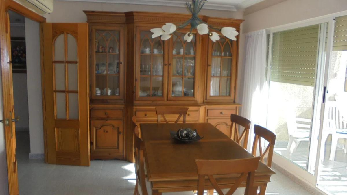 Sale of apartment in Campello Playa, El Campello
 photo 5