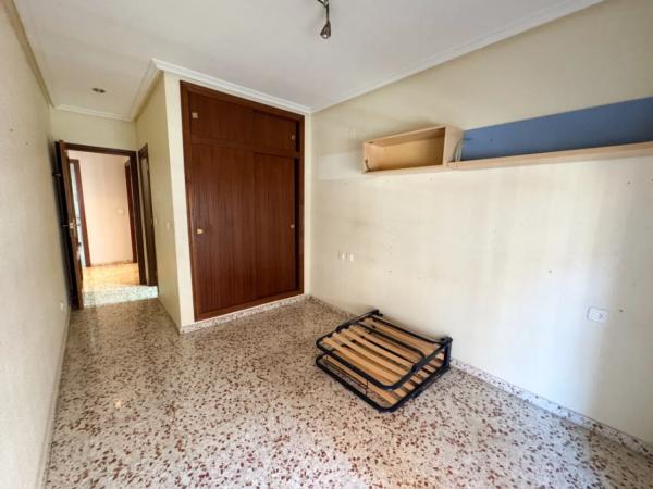 Продажа квартиры в Campello Pueblo, El Campello thumbnail 2