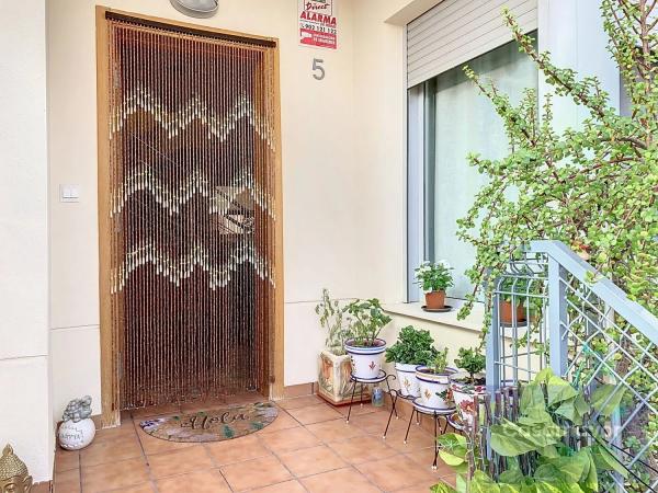 Коттедж на продажу в  Calle Serra de Bèrnia, El Campello photo 3