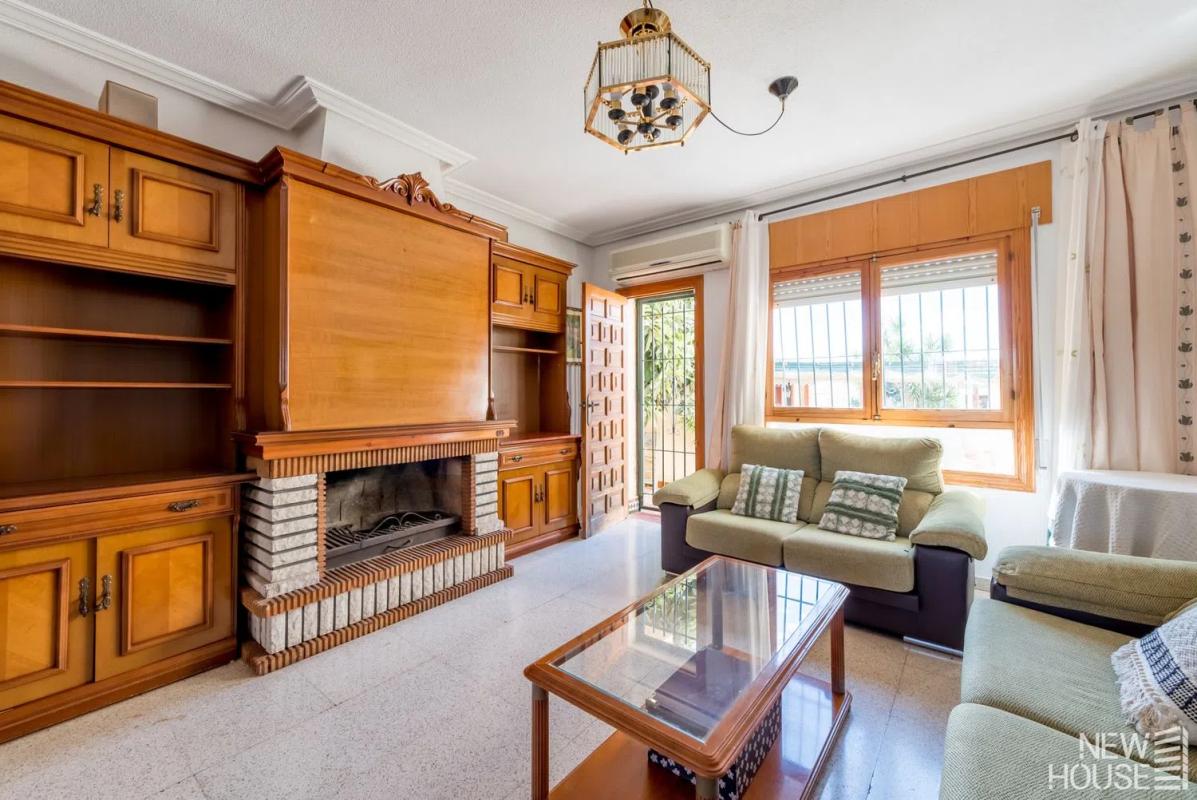 Venta de chalet independiente en Calle Puig Coronat, El Campello
photo 4