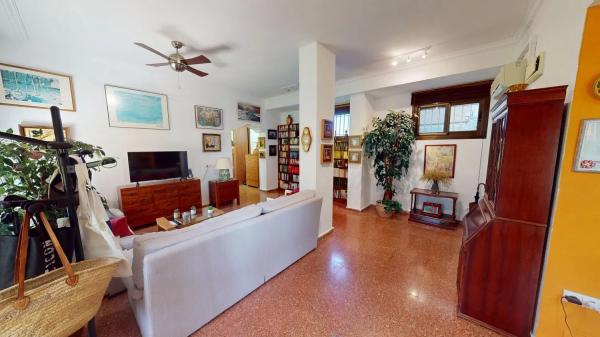 Piso en venta en Calle de Gaianes, El Campello thumbnail 1