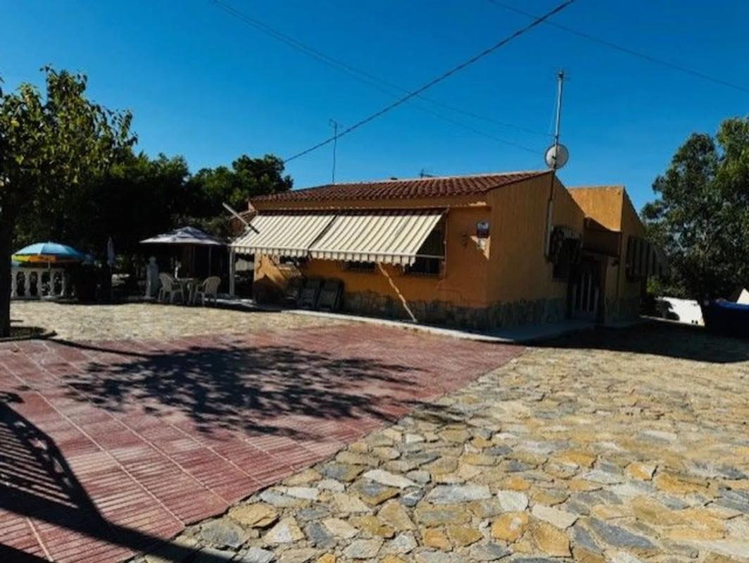 Продажа отдельного шале в Pueblo Español - Coveta Fumá, Эль Кампельо photo 1