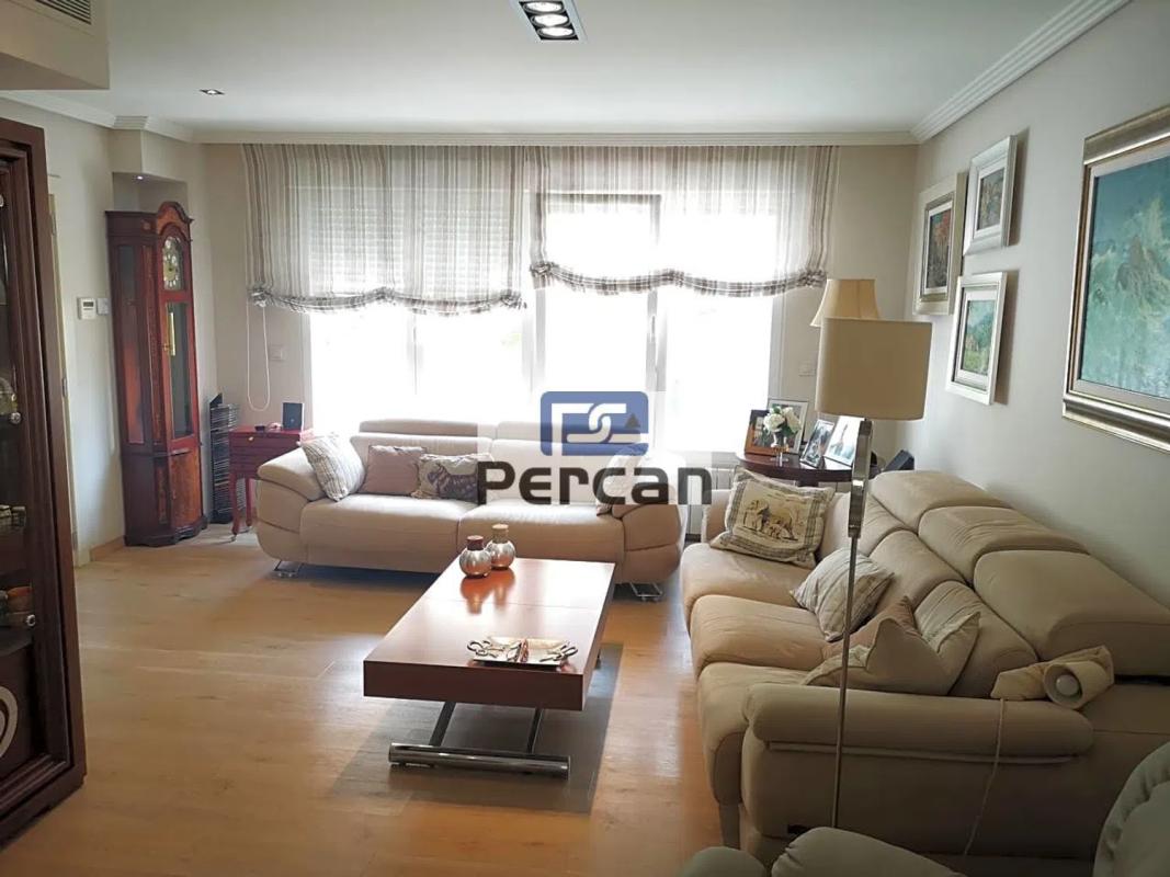 Venta de chalet independiente en Calle dels Alguers, El Campello
photo 3