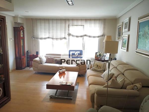 Chalet independiente en venta en Calle dels Alguers, El Campello thumbnail 2