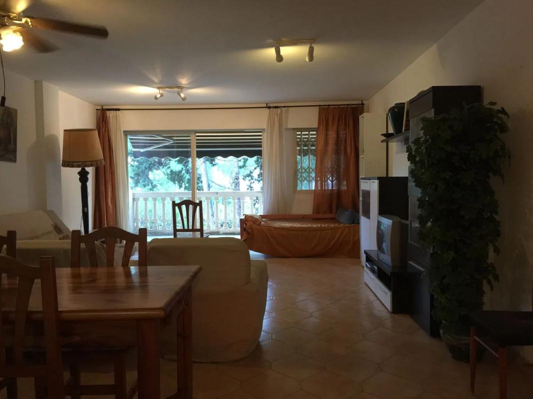 Продажа квартиры на Calle Sant Bartomeu, 149, Эль Кампельо
photo 4