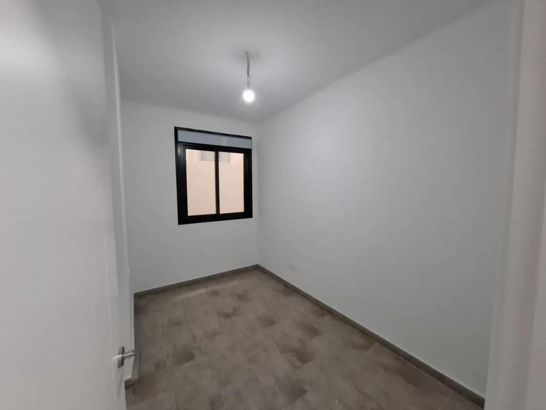 Продажа квартиры на Calle del Pla de Sarrió, Эль Кампельо
 photo 5