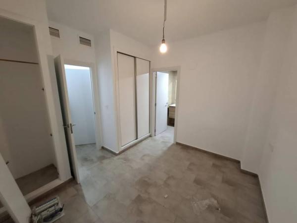 Piso en venta en  Calle del Pla de Sarrió, El Campello photo 2