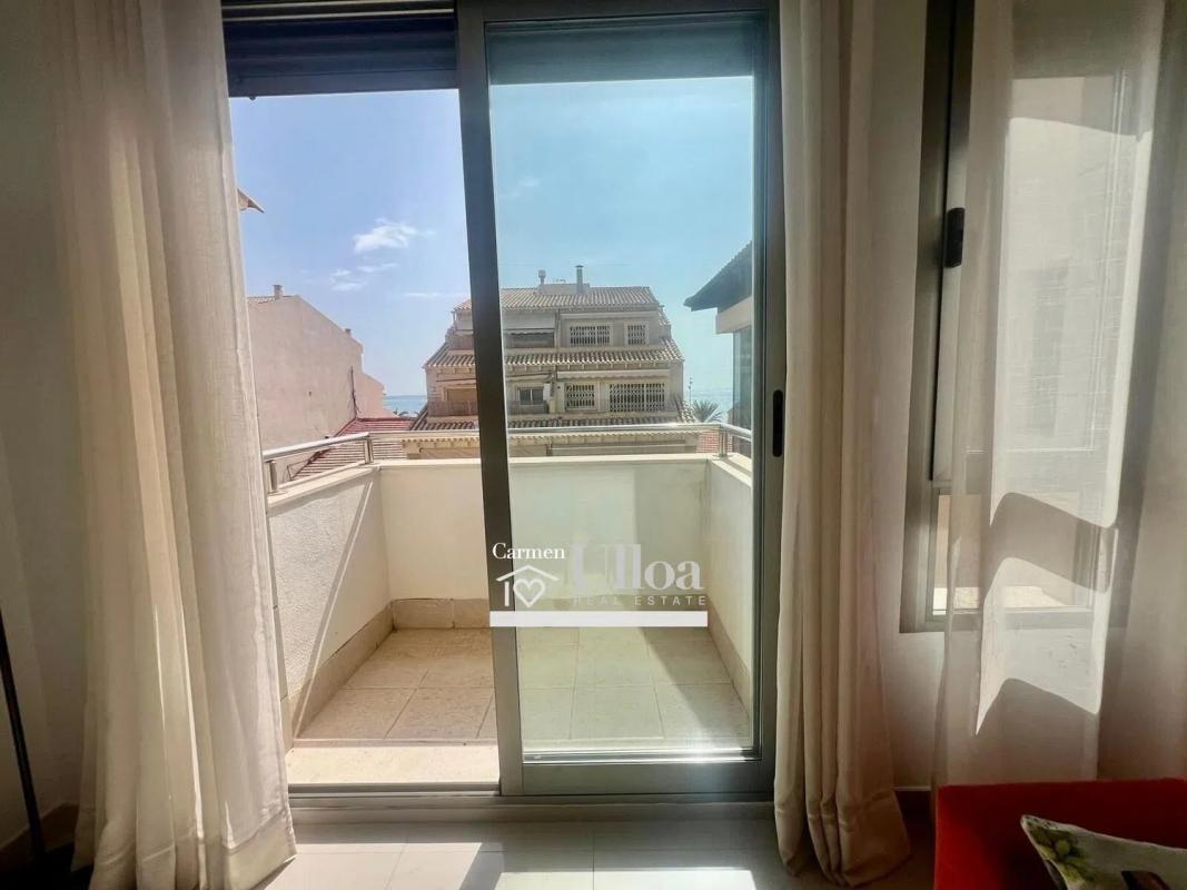 Sale of apartment in Campello Playa, El Campello
photo 4