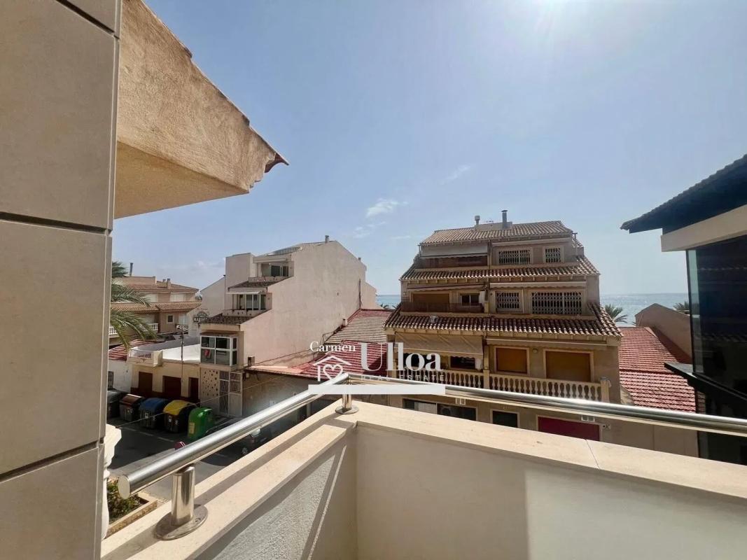 Sale of apartment in Campello Playa, El Campello
photo 5