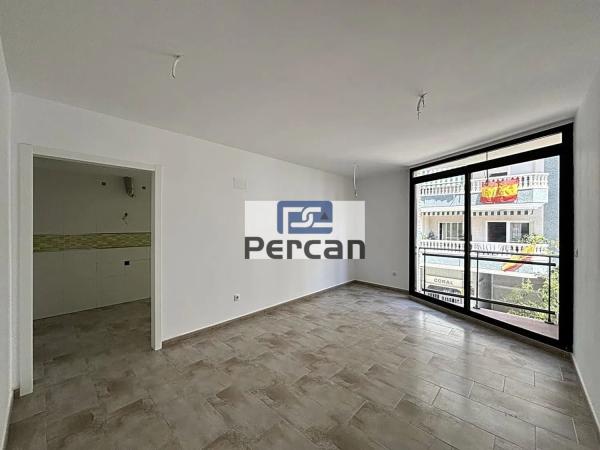 Apartment for sale in  Calle del Pla de Sarrió, El Campello photo 1