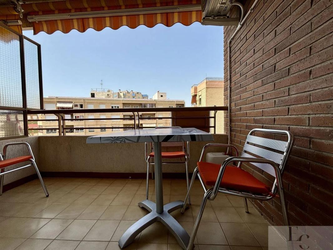 Sale of apartment in Avenida de Germanies, 4, El Campello
photo 3