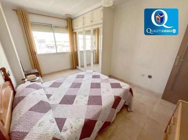Piso en venta en Campello Pueblo, El Campello thumbnail 2