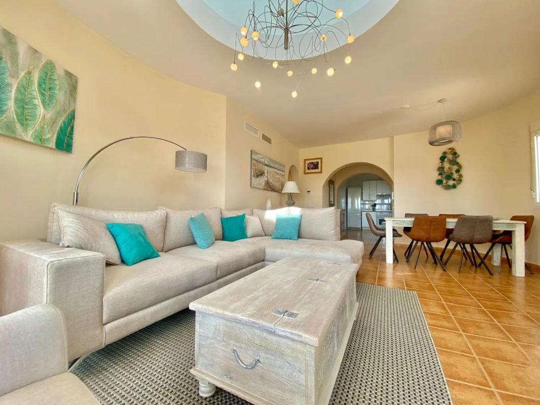 Venta de chalet independiente en Calle de Bélgica, 31, El Campello
photo 1