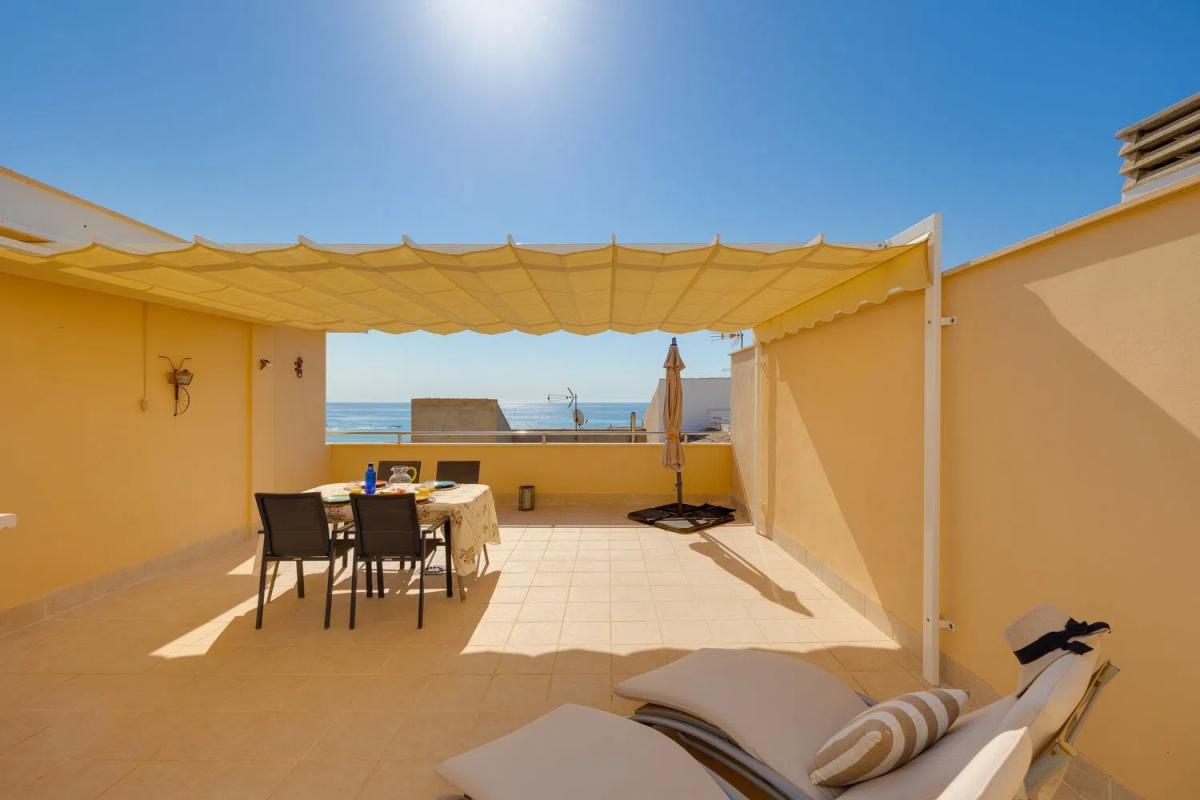 Penthouse sale in Del Carrer de la Mar, 5, El Campello photo 1