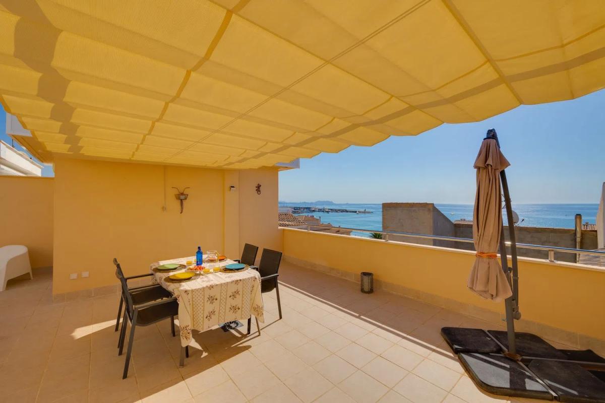 Penthouse sale in Del Carrer de la Mar, 5, El Campello photo 2