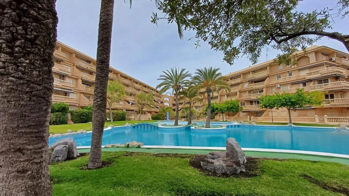 Sale of apartment in Calle dels Carreters, El Campello
 photo 2