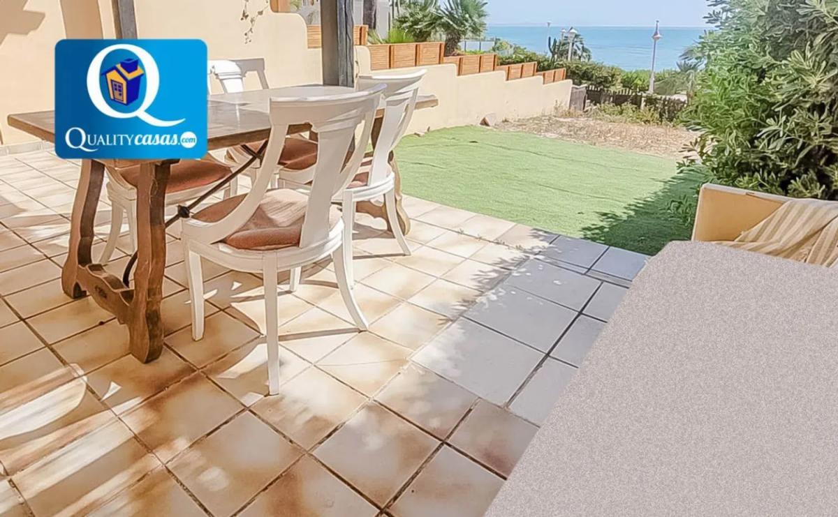 Venta de chalet independiente en Pueblo Español - Coveta Fumá, El Campello
photo 1