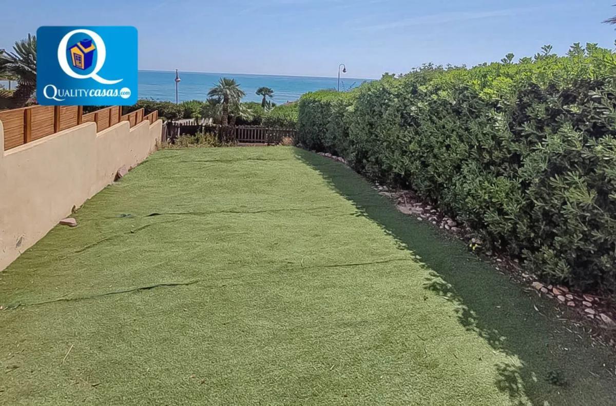 Venta de chalet independiente en Pueblo Español - Coveta Fumá, El Campello
photo 2
