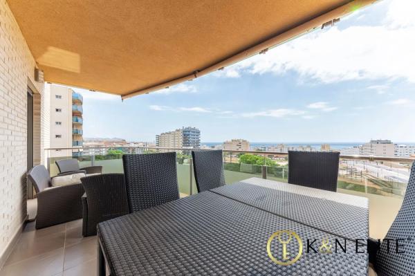 Venta de piso en Avenida dels Furs, 12, El Campello
 photo 1