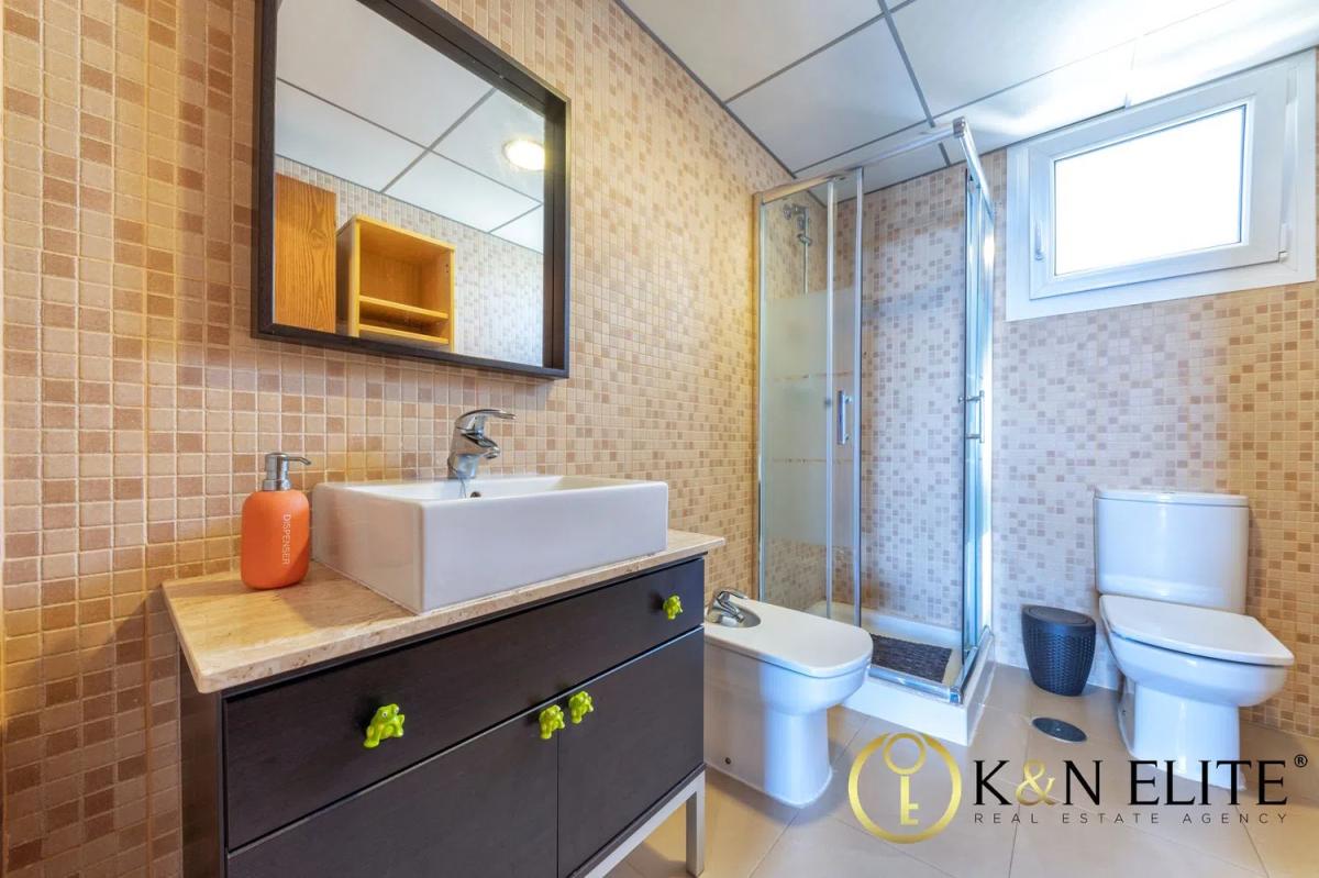 Sale of apartment in Avenida dels Furs, 12, El Campello
 photo 4