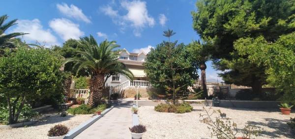 Коттедж на продажу в  Campello Pueblo, El Campello photo 1