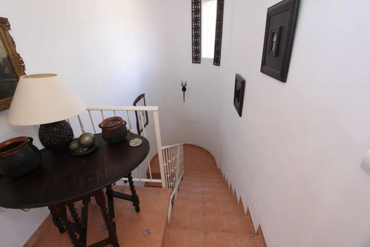 Venta de chalet independiente en Calle Penyassegat, El Campello
photo 3
