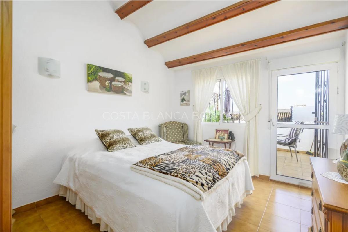 Venta de chalet independiente en Calle villa joyosa, Alfaz del Pi
 photo 5