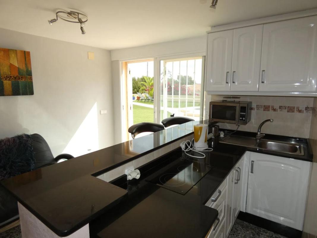 Sale of independent chalet in Calle Escorpí, Alfaz del Pi
 photo 5