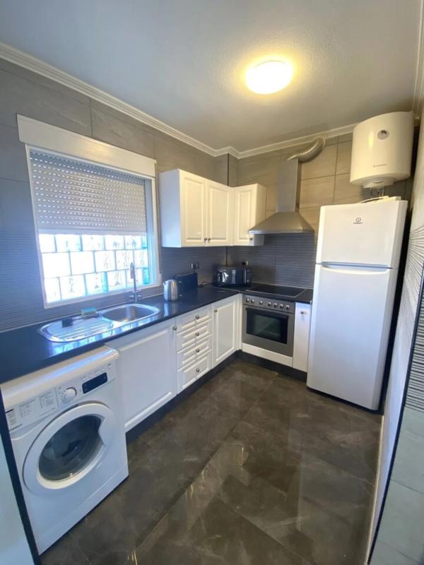 Sale of independent chalet in Barrio La Zenia, Orihuela
photo 4