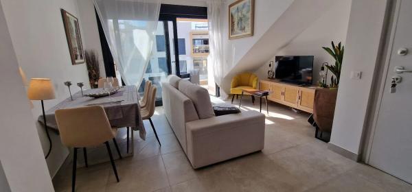 Penthouse for sale in Calle Ebro, Orihuela thumbnail 2