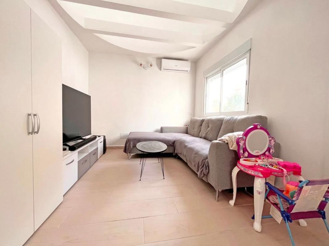 Sale of independent chalet in Calle Pavo Real, 16, Orihuela
 photo 5