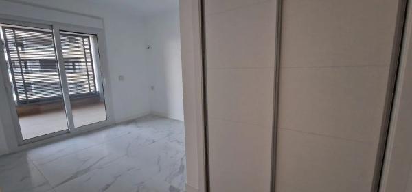Piso en venta en Calle Ciclón, 8 -A, Orihuela thumbnail 2