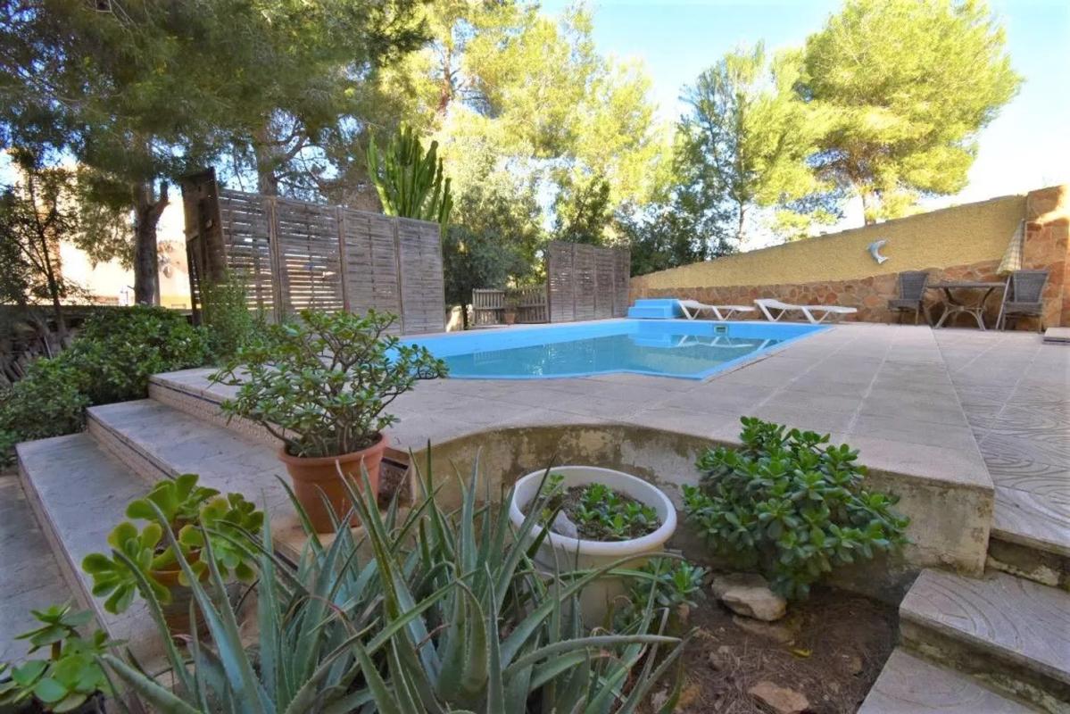 Продажа отдельного шале в Barrio Villamartín-Las Filipinas, Ориуэла photo 2