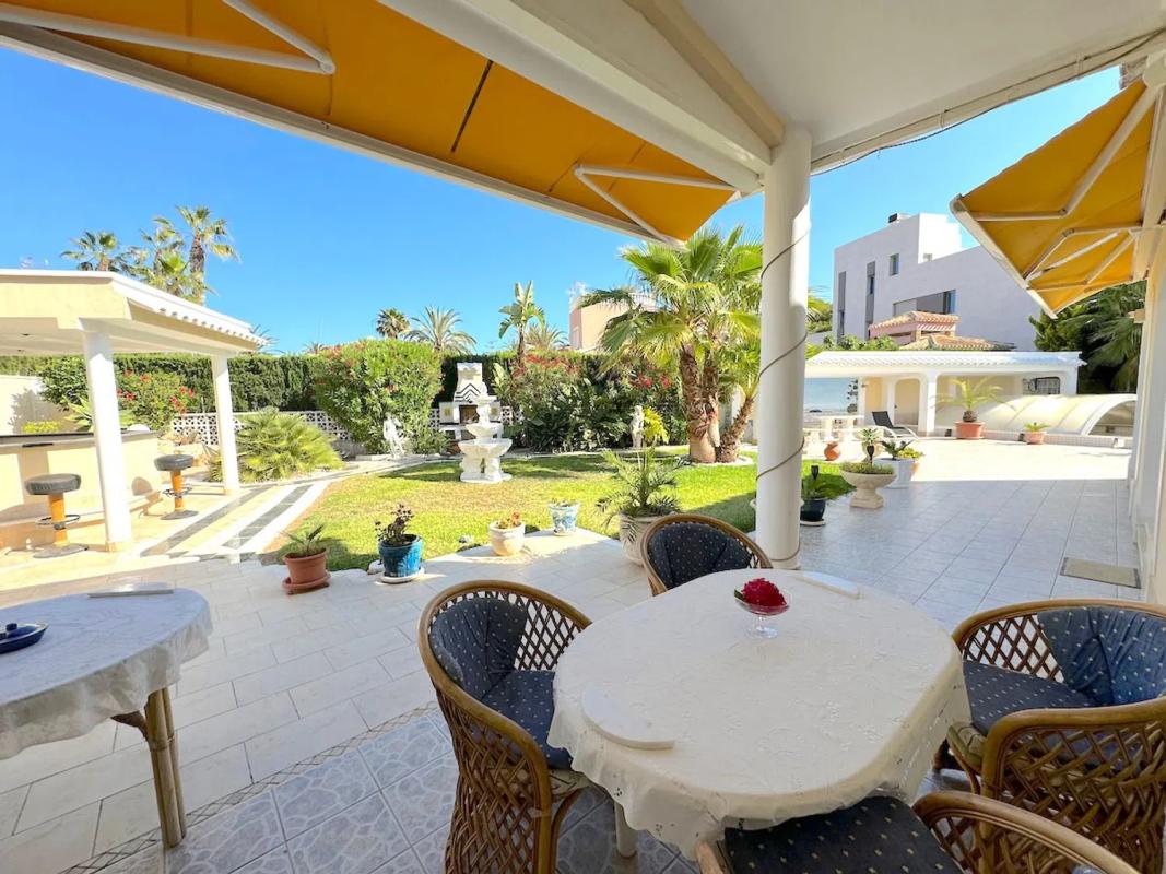 Venta de chalet independiente en Avenida Velero, 116, Orihuela
 photo 3