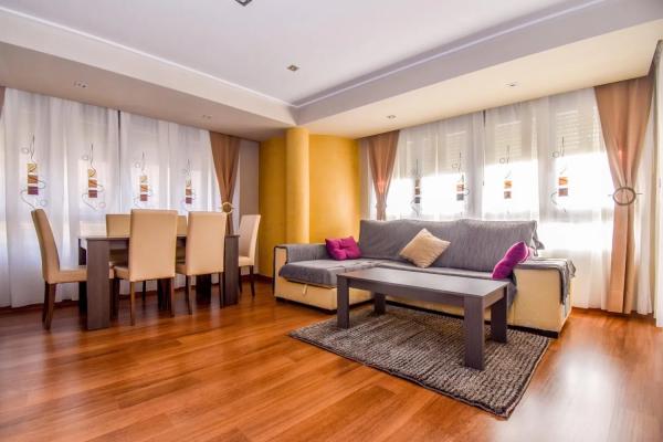 Apartment for sale in  Calle Dean Llopez, Santa Pola photo 2