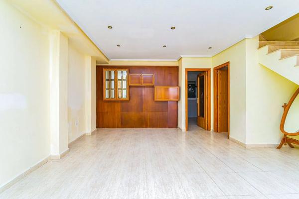 Chalet independiente en venta en Calle Logroño, Santa Pola thumbnail 1