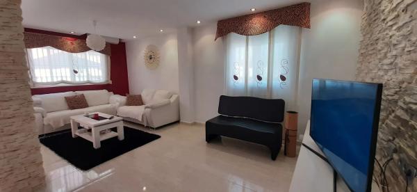 Chalet independiente en venta en  Calle Logroño s/n, Santa Pola photo 4
