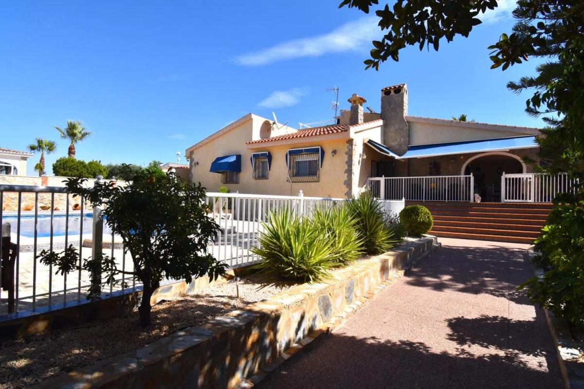 Venta de chalet independiente en Zona norte, Santa Pola
 photo 3