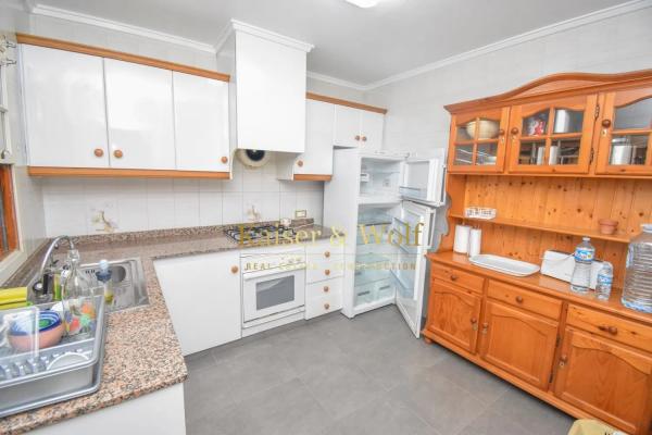 Detached villa for sale in  Avenida de Portugal, Santa Pola photo 2