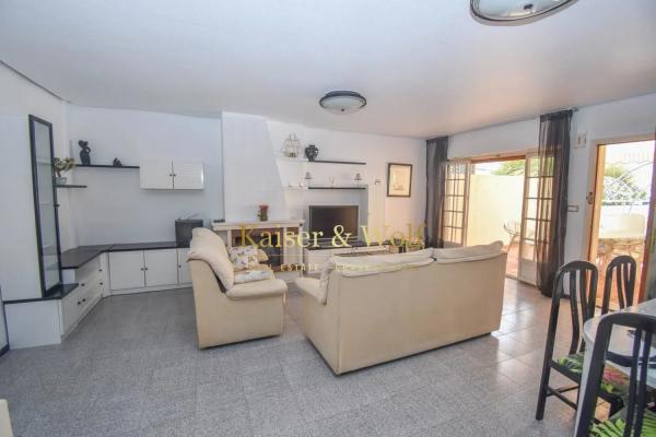 Detached villa for sale in  Avenida de Portugal, Santa Pola photo 3