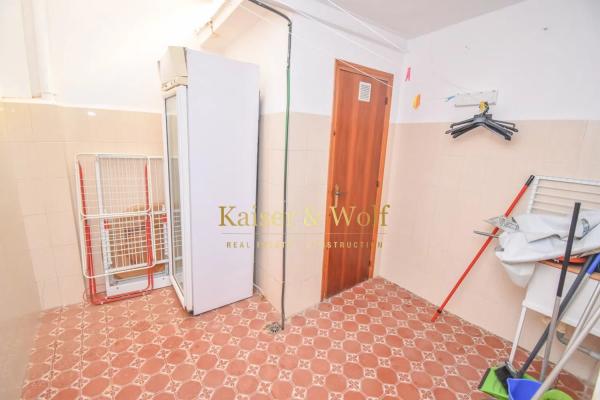 Detached villa for sale in  Avenida de Portugal, Santa Pola photo 4