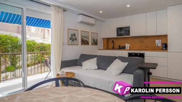 Sale of flat in Calle Cuba, Almoradí
 photo 1