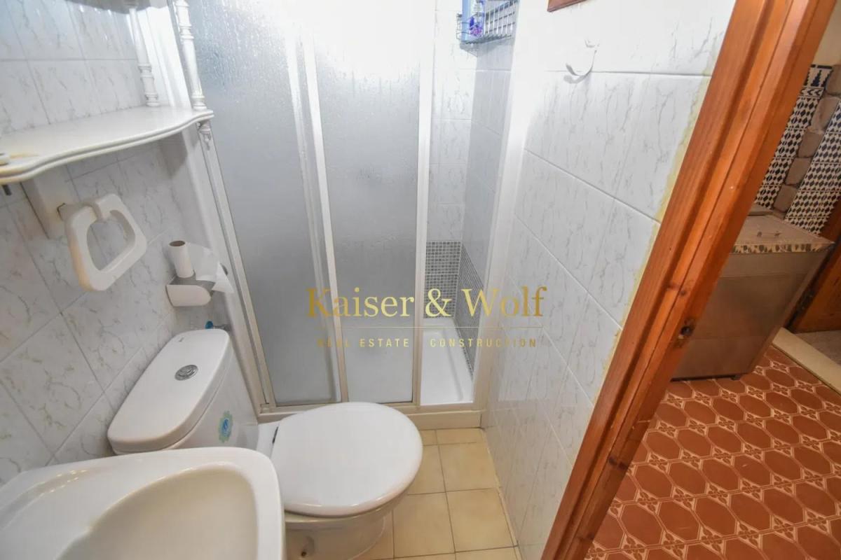 Sale of independent chalet in Avenida de Portugal, Santa Pola
photo 5
