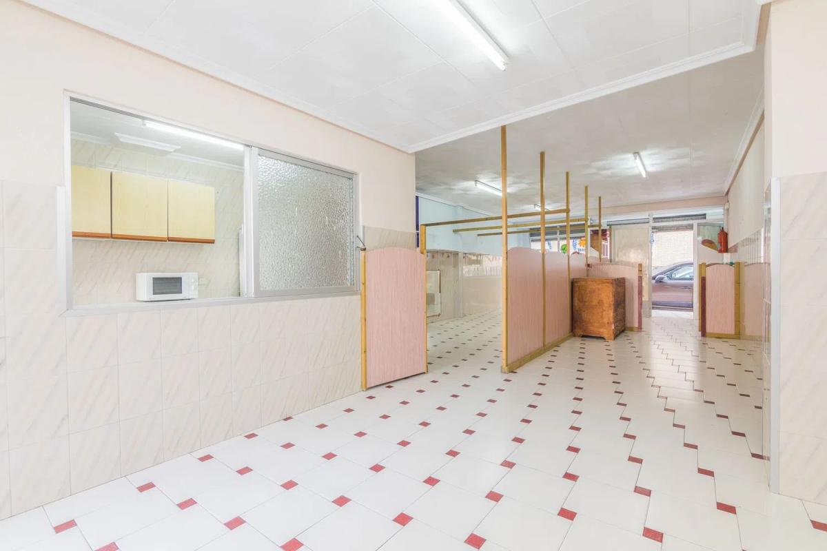 Продажа отдельного шале в Calle de Sant Antoni, 113, Санта Пола photo 2