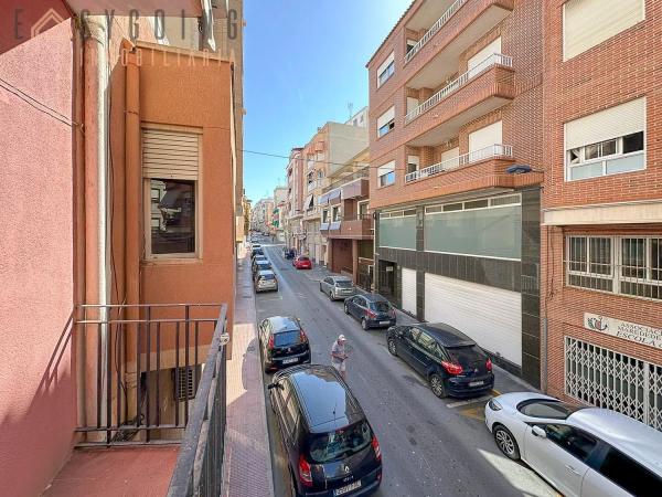 Chalet independiente en venta en  Calle de Sant Antoni, Santa Pola photo 4